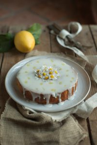 Torta al limone e farina di mandorle